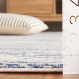 Safavieh Prestige 4'-0" x 6'-0" Rug in Ivory / Blue