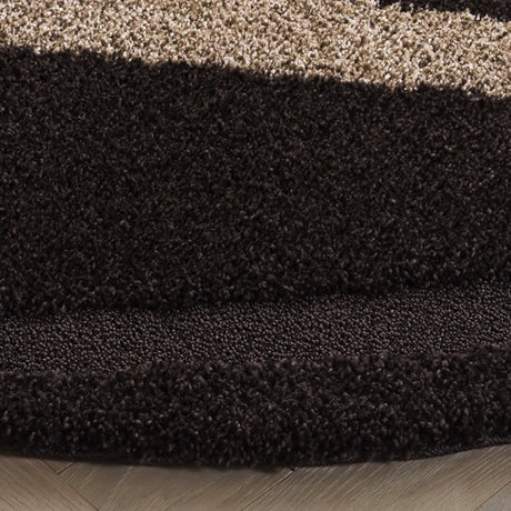 Safavieh Florida Shag 6'-7" x 6'-7" Rug in Dark Brown / Beige