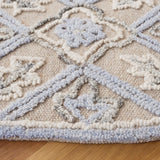 Safavieh Trace 6'-0" x 6'-0" Rug in Beige / Silver