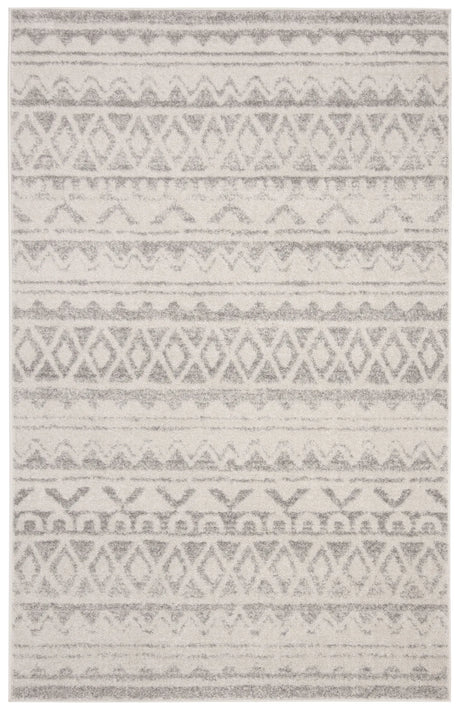 Safavieh Adirondack 4'-0" x 6'-0" Rug in Ivory / Grey