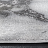 Safavieh Craft 5'-3" x 7'-6" Rug in Grey / Silver