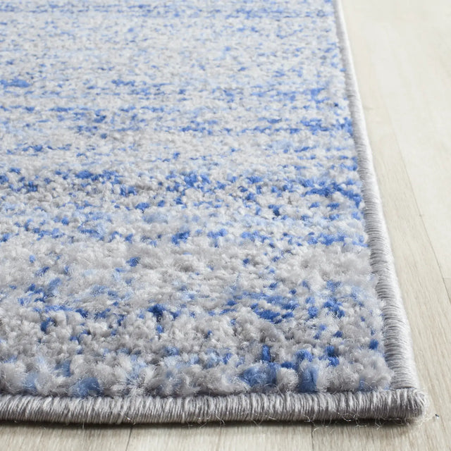 Safavieh Adirondack 6'-0" x 9'-0" Rug in Blue / Silver