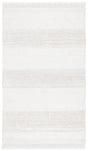 Safavieh Casablanca 4'-0" x 6'-0" Rug in Ivory