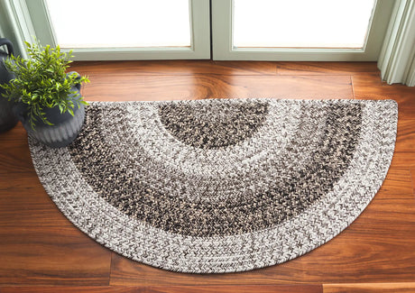 Safavieh Braided 2'-0" x 4'-0" Rug in Ivory / Black