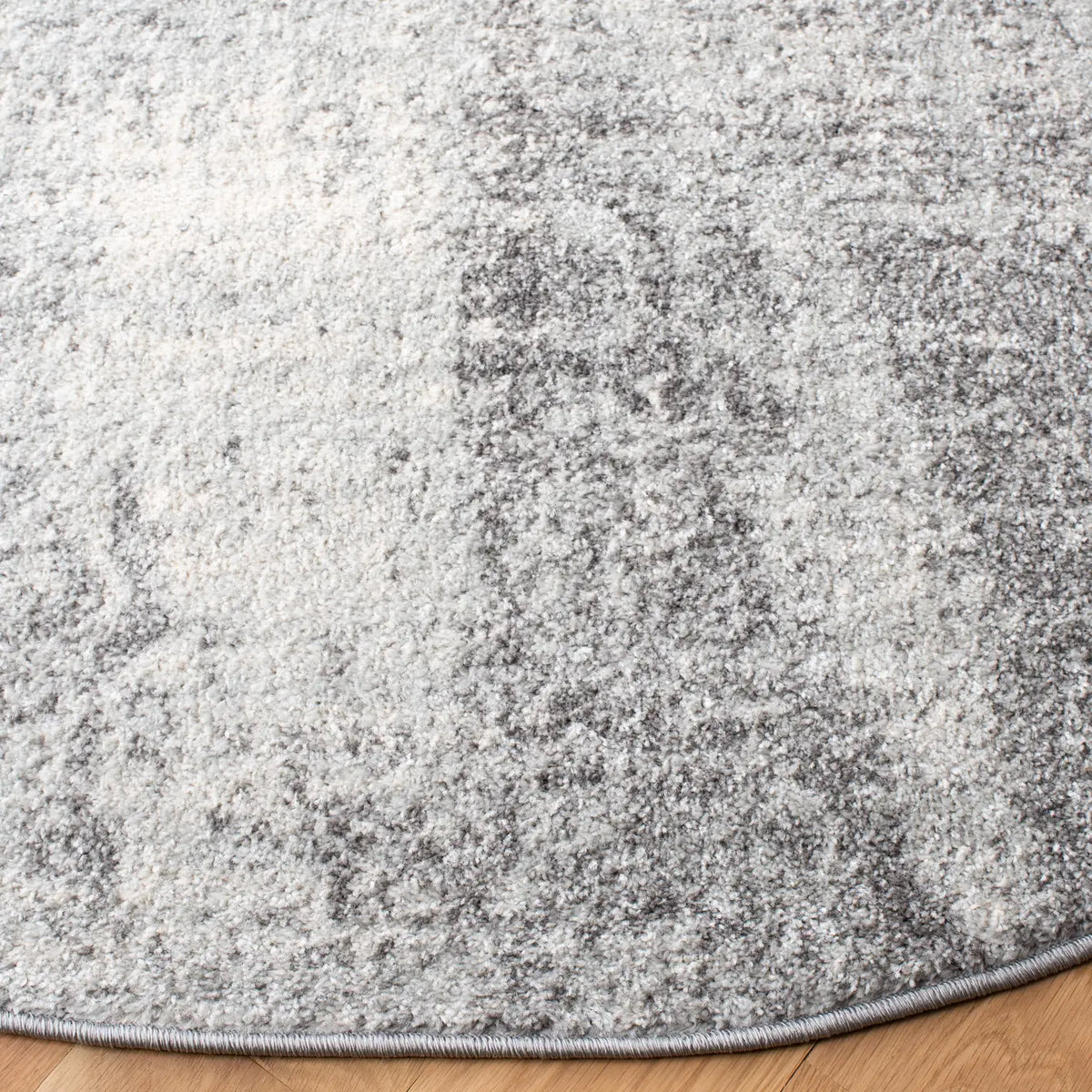 Safavieh Tulum 5'-0" x 5'-0" Rug in Ivory / Grey