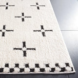 Safavieh Melody 4'-0" x 6'-0" Rug in Ivory / Black