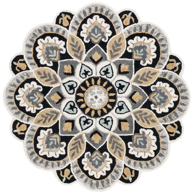 Safavieh Novelty 5'-0" x 5'-0" Rug in Ivory / Black