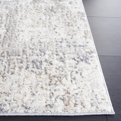 Safavieh Opal 4'-0" x 6'-0" Rug in Ivory / Grey