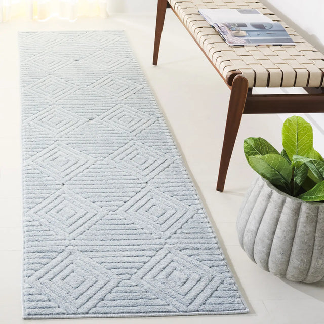 Safavieh Selena 2'-2" x 8'-0" Rug in Blue