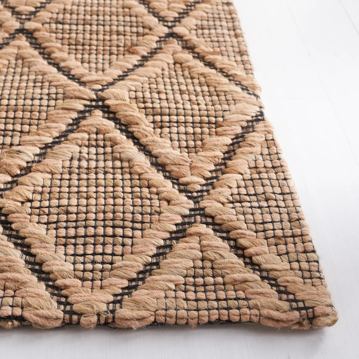 Safavieh Natural Fiber 4'-0" x 6'-0" Rug in Natural