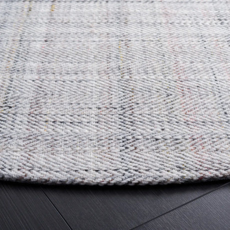 Safavieh Marbella 6'-0" x 6'-0" Rug in Red / Ivory