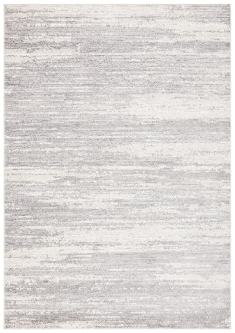 Safavieh Skyler 4'-5" x 6'-5" Rug in Light Grey / Ivory