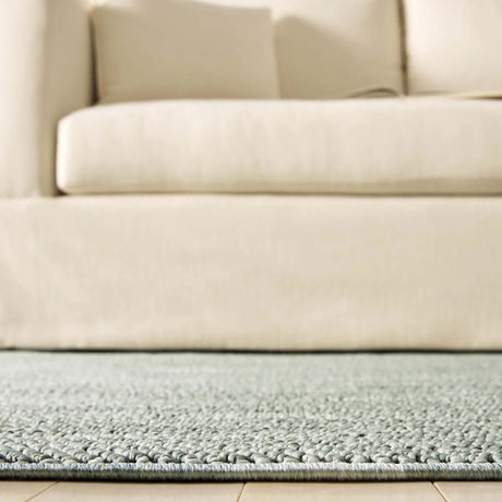 Safavieh Martha Stewart Azura 4'-0" x 6'-0" Rug in Green