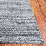 Safavieh Mirage 4'-0" x 6'-0" Rug in Grey