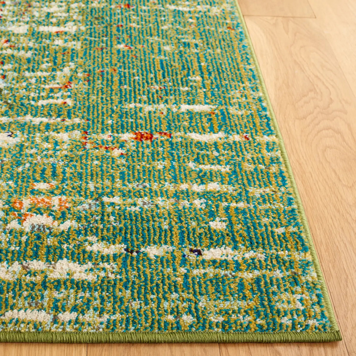 Safavieh Monaco 4'-0" x 6'-0" Rug in Sage / Rust