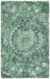 Safavieh Marquee 4'-0" x 6'-0" Rug in Green / Ivory