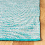 Safavieh Montauk 4'-0" x 6'-0" Rug in Aqua / Blue