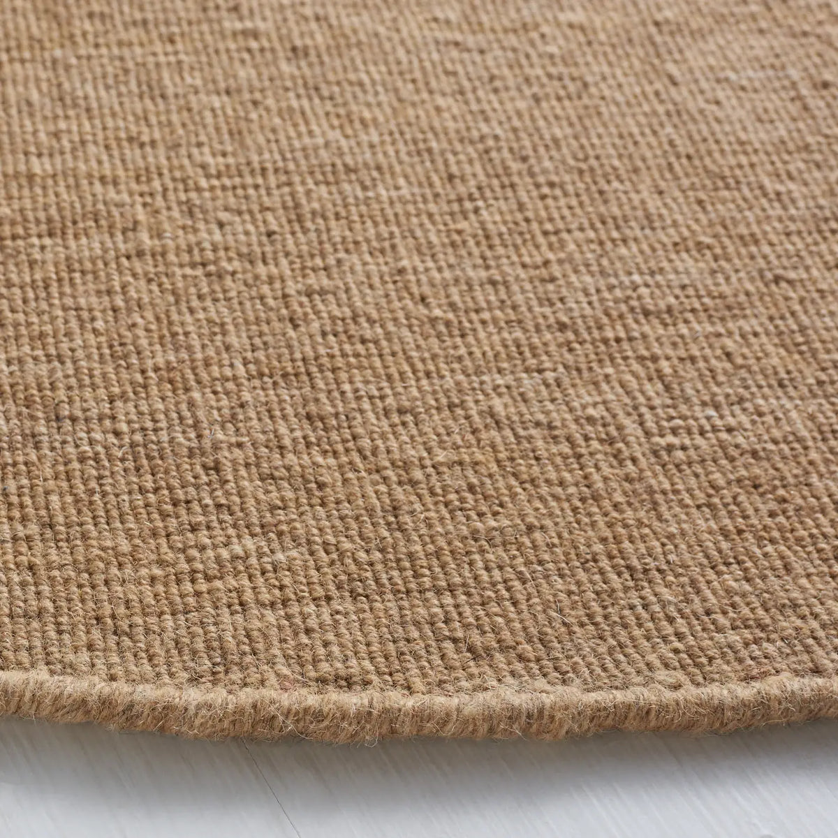Safavieh Kilim 6'-0" x 6'-0" Rug in Beige