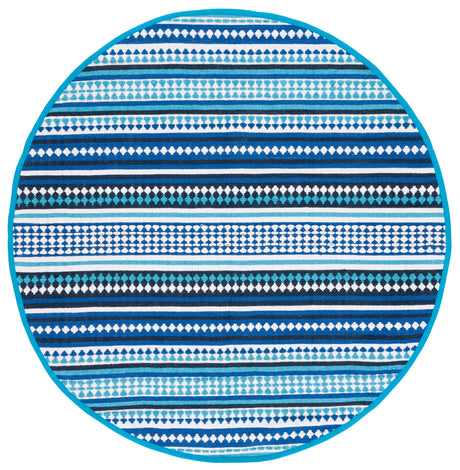 Safavieh Montauk 6'-0" x 6'-0" Rug in Blue / Ivory