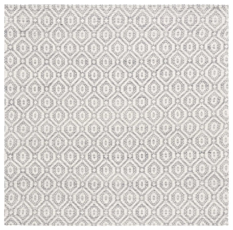 Safavieh Marbella 6'-0" x 6'-0" Rug in Grey / Ivory