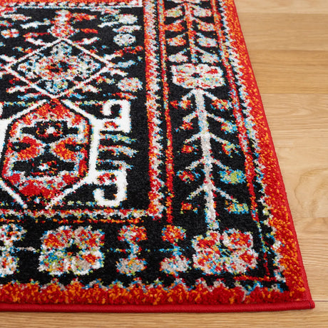 Safavieh Vintage Hamadan 4'-0" x 6'-0" Rug in Red / Black