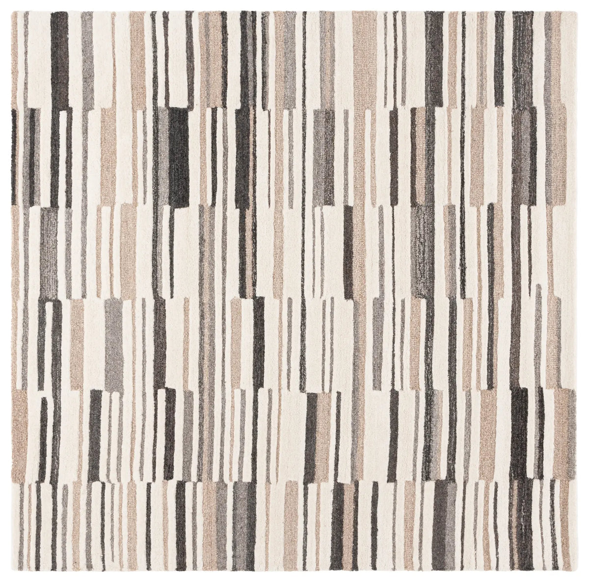 Safavieh Fifth Avenue 6'-0" x 6'-0" Rug in Ivory / Grey
