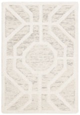 Safavieh Cambridge 2'-0" x 3'-0" Rug in Light Grey / Ivory