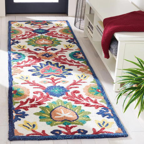 Safavieh Blossom 2'-3" x 8'-0" Rug in Ivory / Green