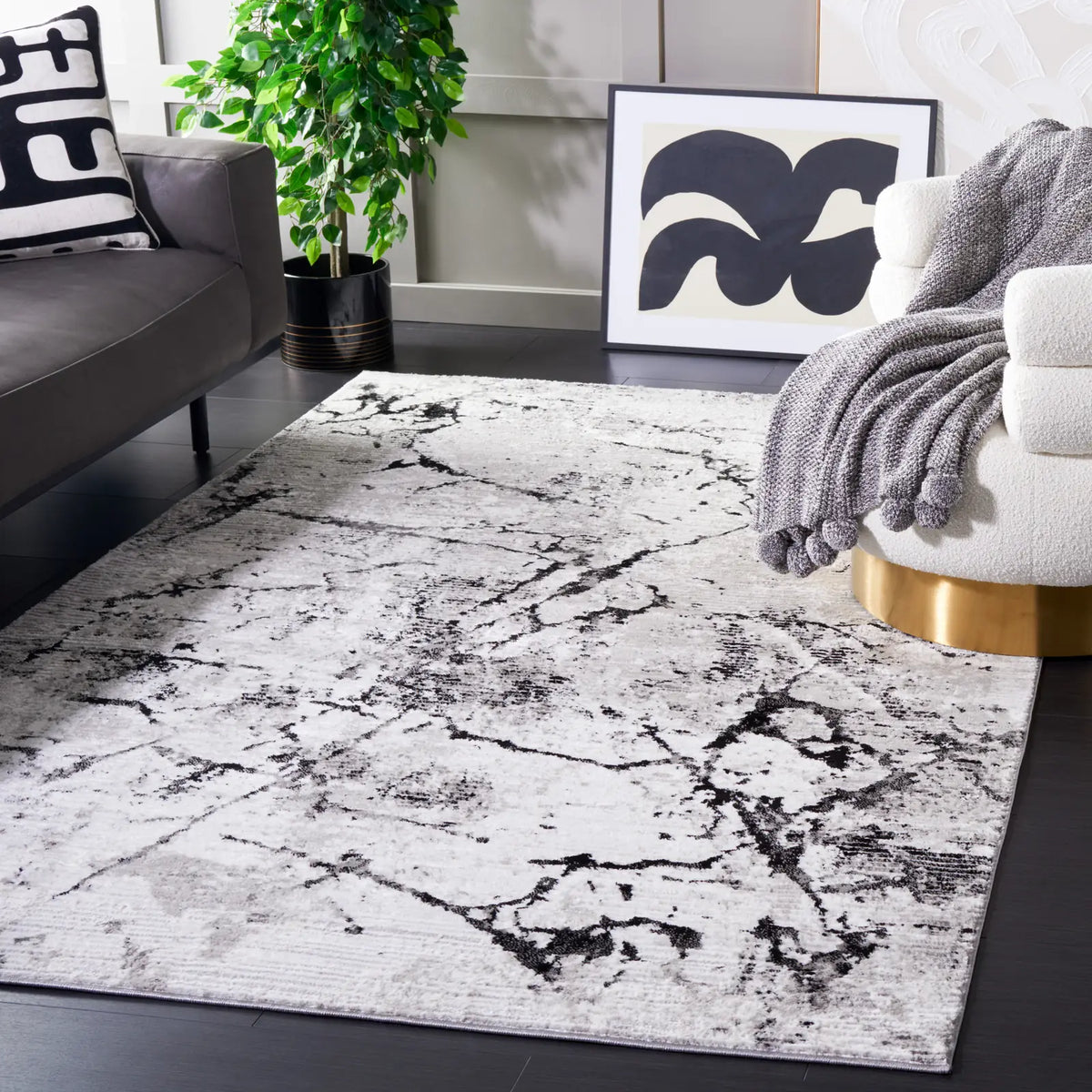 Safavieh Meadow 500 4'-0" x 6'-0" Rug in Grey / Black