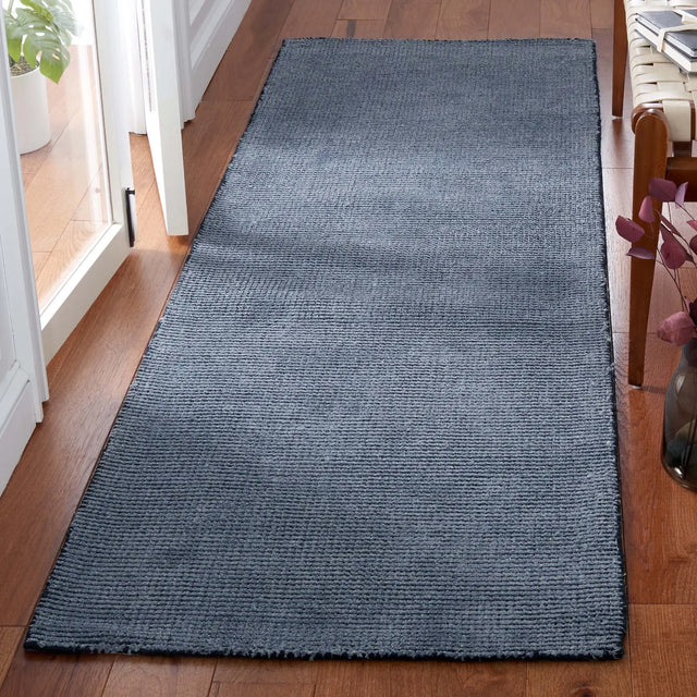 Safavieh Classic Vintage 2'-3" x 8'-0" Rug in Dark Grey