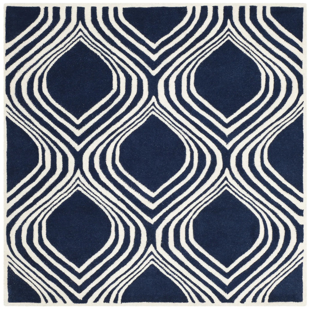 Safavieh Chatham 5'-0" x 5'-0" Rug in Dark Blue / Ivory