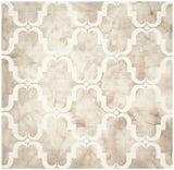 Safavieh Dip Dye 7'-0" x 7'-0" Rug in Beige / Ivory