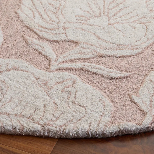Safavieh Glamour 6'-0" x 6'-0" Rug in Light Pink / Ivory