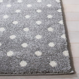 Safavieh Carousel Kids 100 4'-0" x 6'-0" Rug in Grey/Ivory / Pink