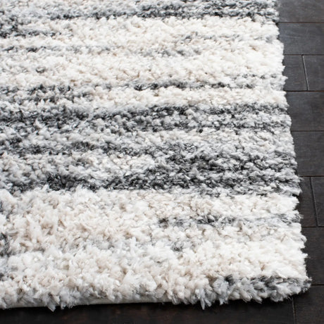 Safavieh Berber Shag 4'-5" x 6'-5" Rug in Charcoal / Grey