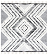 Safavieh Moroccan Tassel Shag 6'-7" x 6'-7" Rug in Ivory / Grey