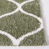 Safavieh Tahoe Shag 4'-0" x 6'-0" Rug in Sage / White