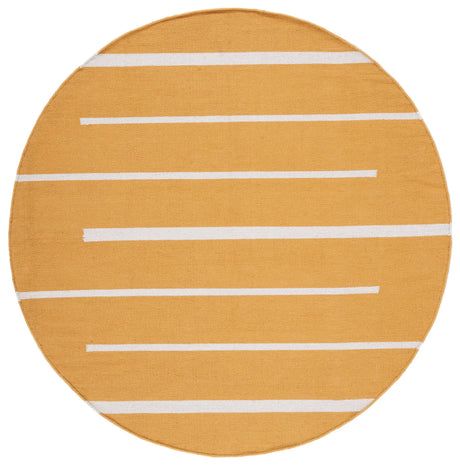 Safavieh Montauk 6'-0" x 6'-0" Rug in Gold / Ivory
