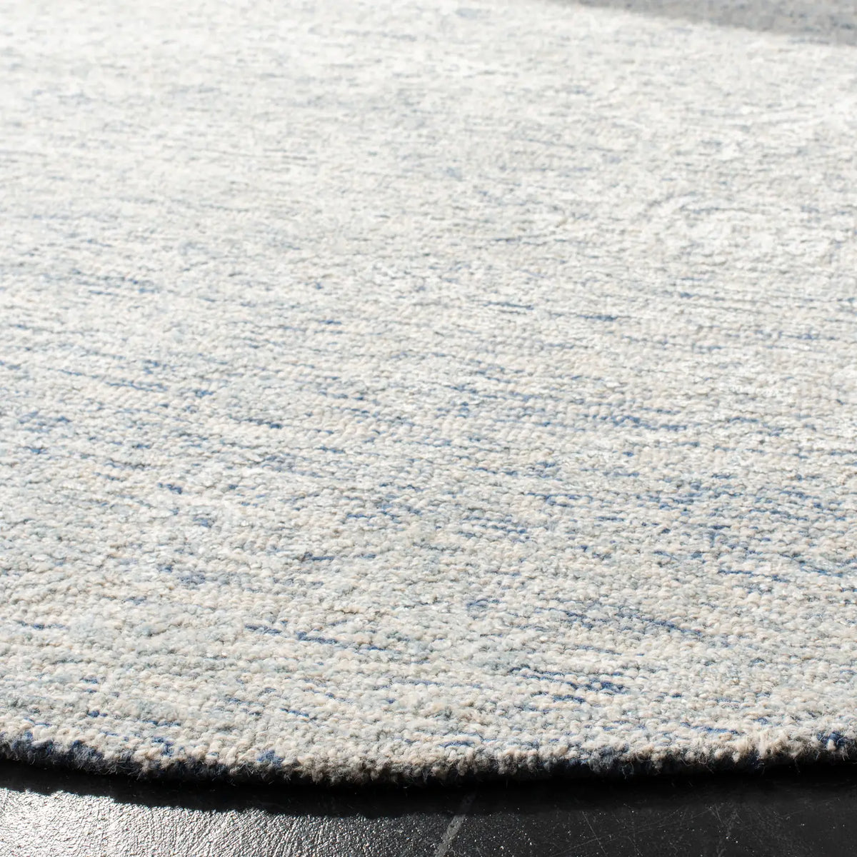 Safavieh Glamour 6'-0" x 6'-0" Rug in Blue / Ivory