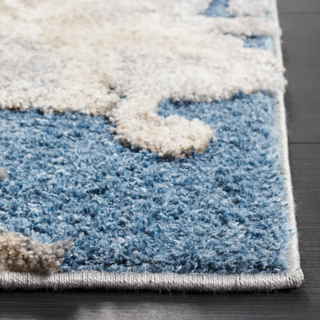 Safavieh Cyrus Shag 4'-5" x 6'-5" Rug in Blue / Beige