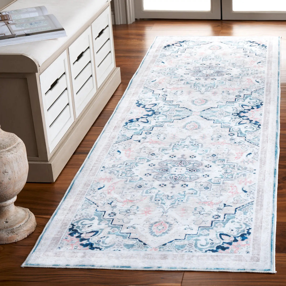 Safavieh Arizona 2'-6" x 8'-0" Rug in Ivory / Aqua