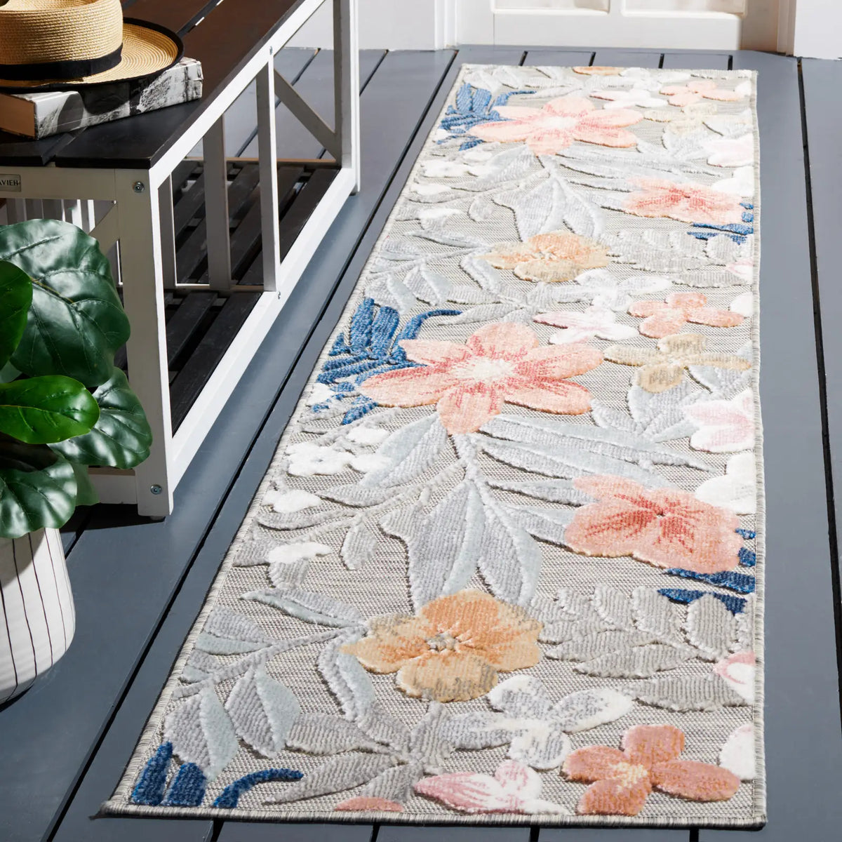 Safavieh Cabana 2'-0" x 10'-0" Rug in Grey / Rust