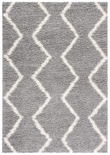 Safavieh Venus Shag 500 4'-0" x 6'-0" Rug in Grey / Ivory