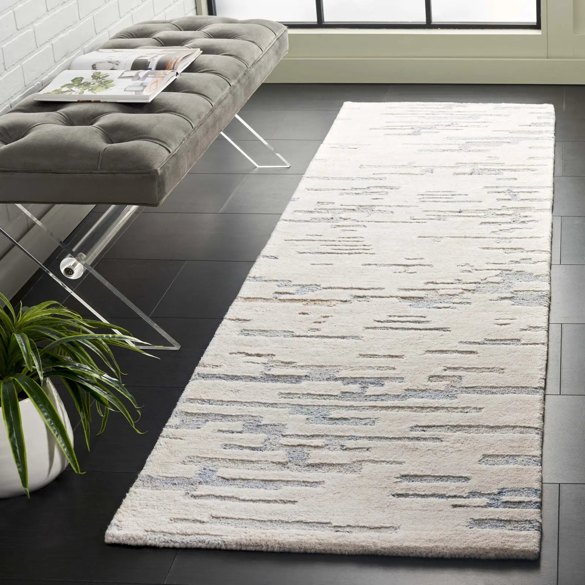 Safavieh Renewal 2'-3" x 8'-0" Rug in Ivory / Light Blue