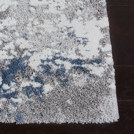 Safavieh Century 300 4'-5" x 6'-5" Rug in Grey / Blue