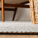 Safavieh Marbella 5'-0" x 8'-0" Rug in Light Brown / Ivory