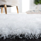 Safavieh Vegas Shag 4'-5" x 6'-5" Rug in Ivory