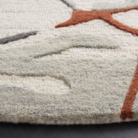 Safavieh Metro 6'-0" x 6'-0" Rug in Ivory / Grey