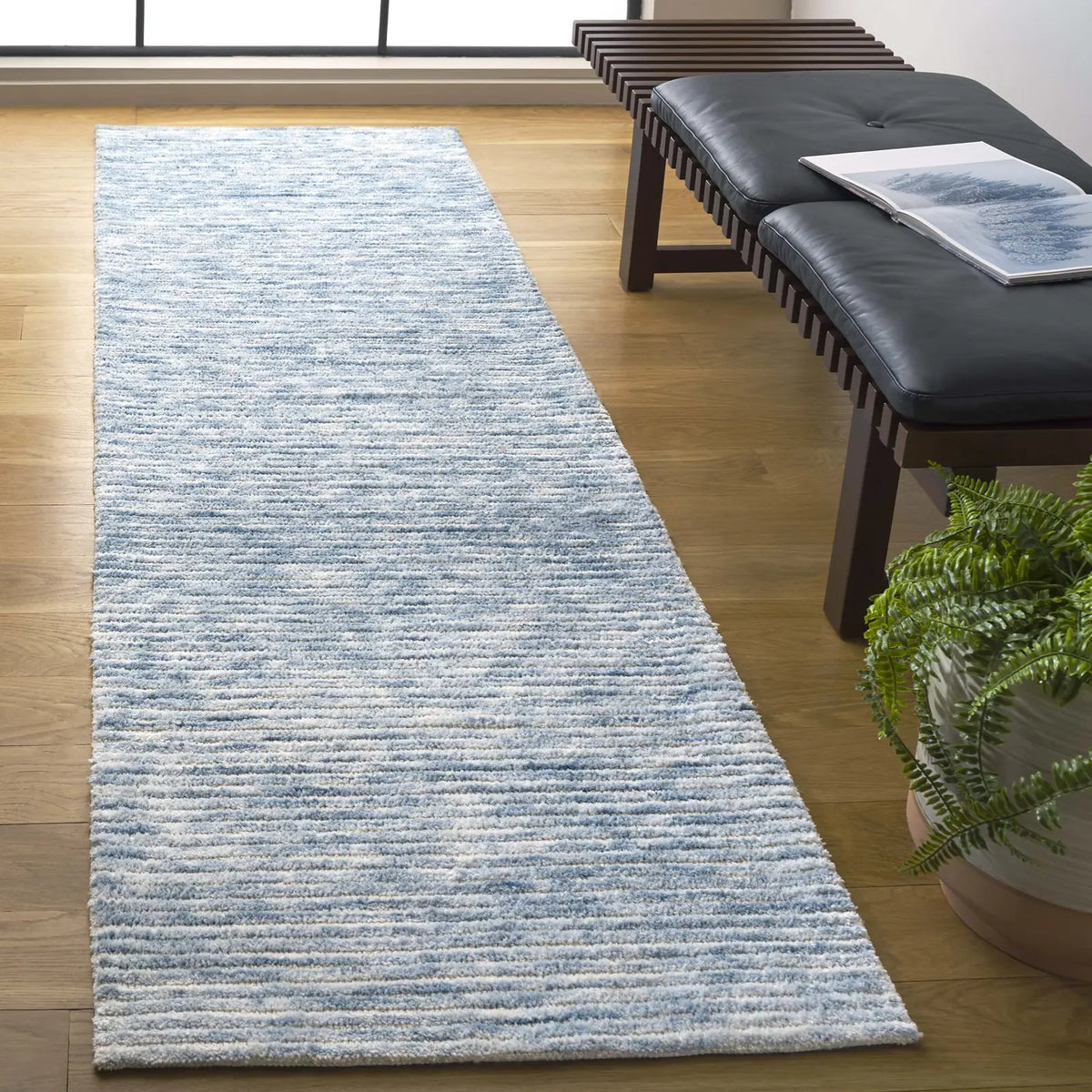 Safavieh Audrey 2'-3" x 8'-0" Rug in Blue / Ivory