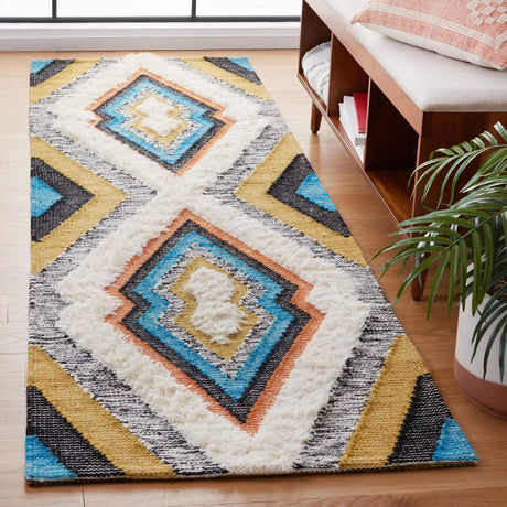 Safavieh Kenya 2'-3" x 8'-0" Rug in Black / Ivory